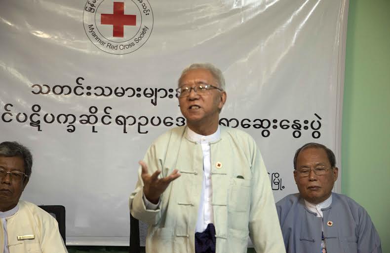 အစုိးရက ၾကက္ေျခနီအသင္းကုိ အကန္႔အသတ္လုပ္တာ မရွိပါဘူး - ေဒါက္တာ သာလွေရႊ
