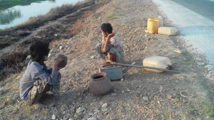 ဧရာ၀တီတုိင္းရွိ ရြာမ်ား ေသာက္သုံးေရ ျပတ္လပ္ (သတင္းဓာတ္ပုံ)