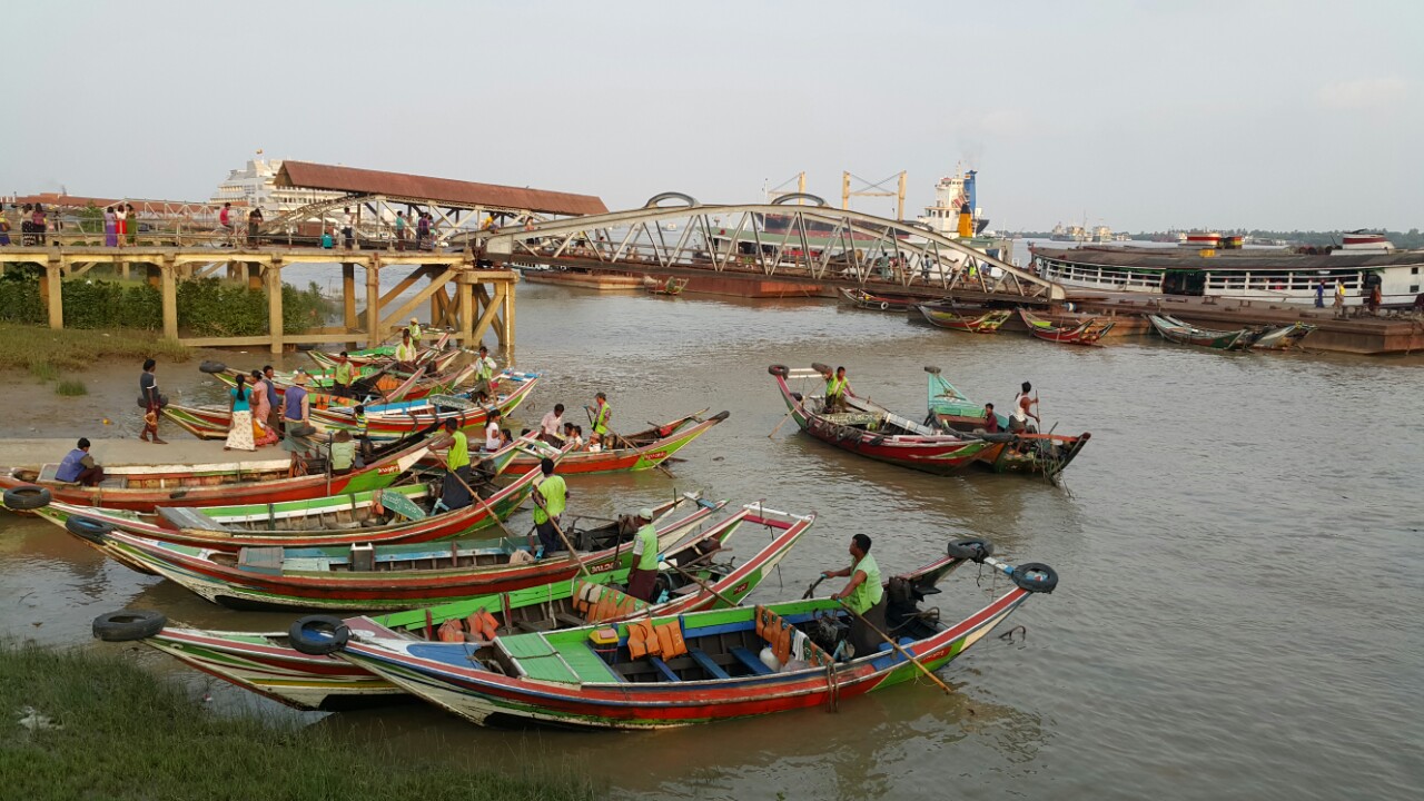 ဗိုလ္တေထာင္ကမ္းနား ျမင္ကြင္းပံုရိပ္မ်ား (ဓာတ္ပံု)