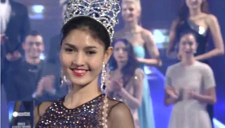 Luxury Brand Model Awards 2015 ဆု ျမန္မာေမာ္ဒယ္ ဇြန္သံစဥ္ ရရွိ