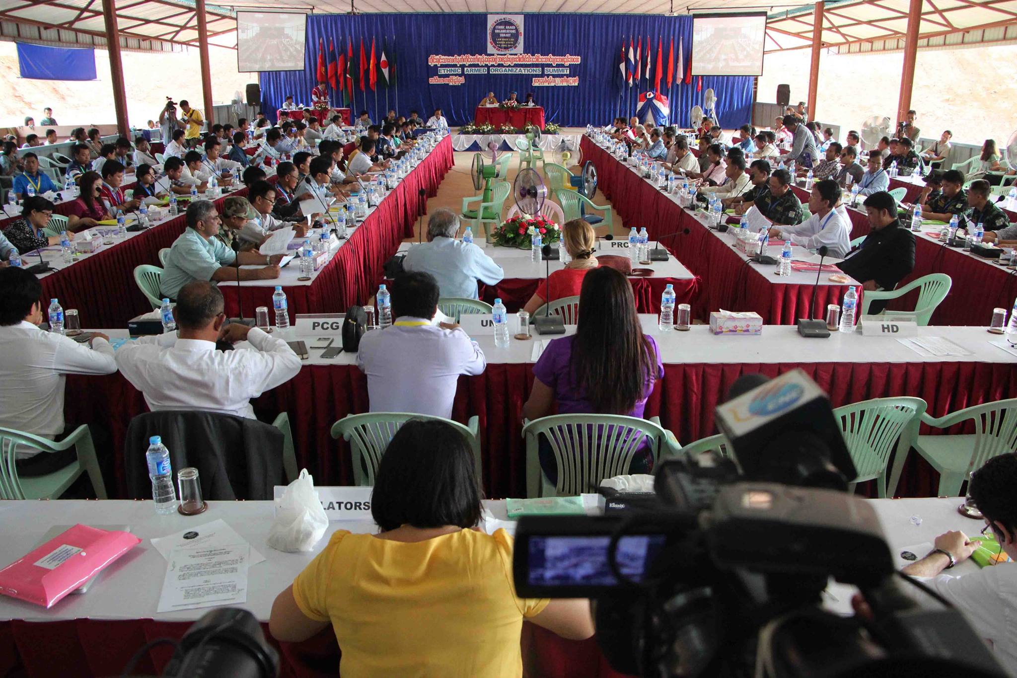 အစိုးရႏွင့္ တိုက္ပြဲျဖစ္ေနသည့္ သံုုးဖြဲ႔ အန္စီစီတီမွ ႏုတ္ထြက္ခြင့္ ျပဳ၊ မျပဳ ၾကားျဖတ္ဆြးေႏြးမည္