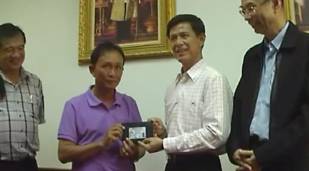 ျမန္မာျပည္ဖြား ထုိင္းမ်ဳိးႏြယ္စုမ်ားကုိ ႏုိင္ငံသားကတ္ ျပဳလုပ္ေပး (႐ုပ္သံ)