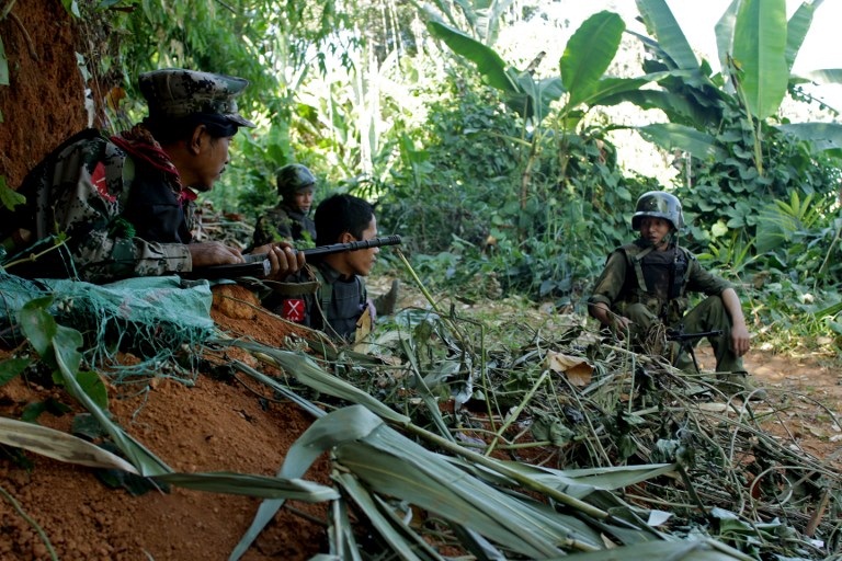 အစိုးရတပ္က စည္းေဖာက္တဲ့အတြက္ တုိက္ပြဲျဖစ္တာ - ေကအုိင္ေအ
