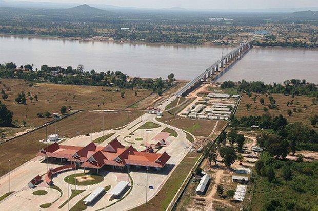 ျမန္မာ-လာအို ခ်စ္ၾကည္ေရးတံတားေၾကာင့္ မူးယစ္ေဆး၀ါး ေမွာင္ခုိျမင့္တက္မည္ကို စိုးရိမ္