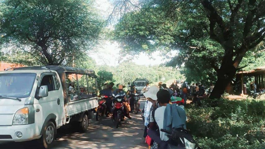 လက်ပံတောင်းတောင်၌ စစ်တပ်ကအင်အား ၆၀၀ ခန့် ထပ်တိုးချထားပြီး ကြေးနီထုတ်လုပ်နေ 