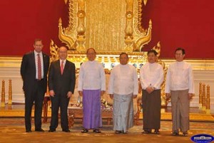 U Thein Sein meet with US 20140410-1-3