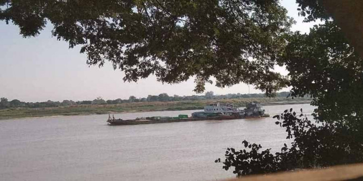 6 mobil pribadi di Sungai Chindin disita oleh Dewan Militer dan dijual untuk ekstraksi minyak – DVB